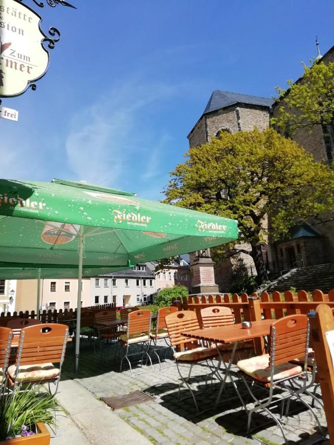 Gaststaette & Pension Zum Tuermer アンベルク・ブッフホルツ エクステリア 写真